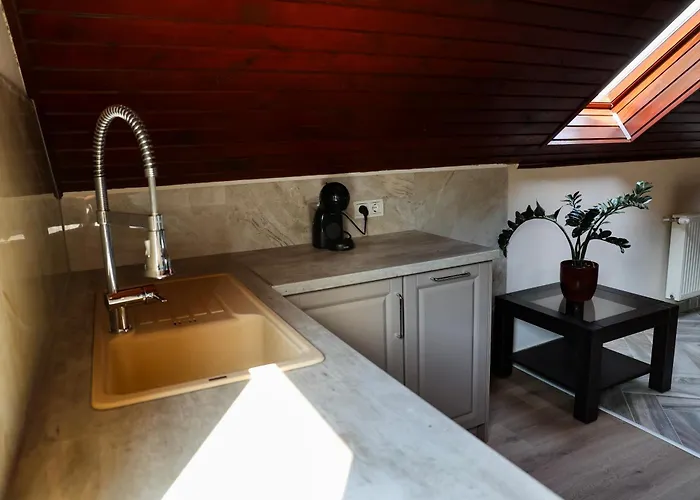 Annabella Apartmanhaz Apartment Balatongyorok