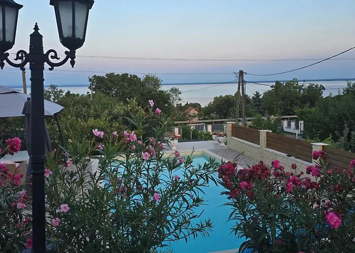 Apartment Annabella Apartmanhaz Balatongyörök