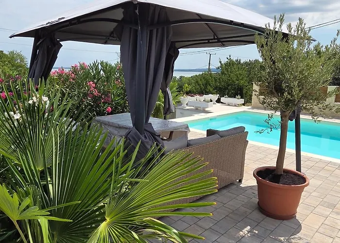 Annabella Apartmanhaz * Balatongyörök